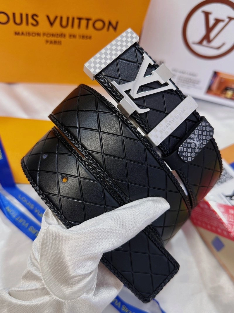 StreetReady Louis Vuitton Belts 298175