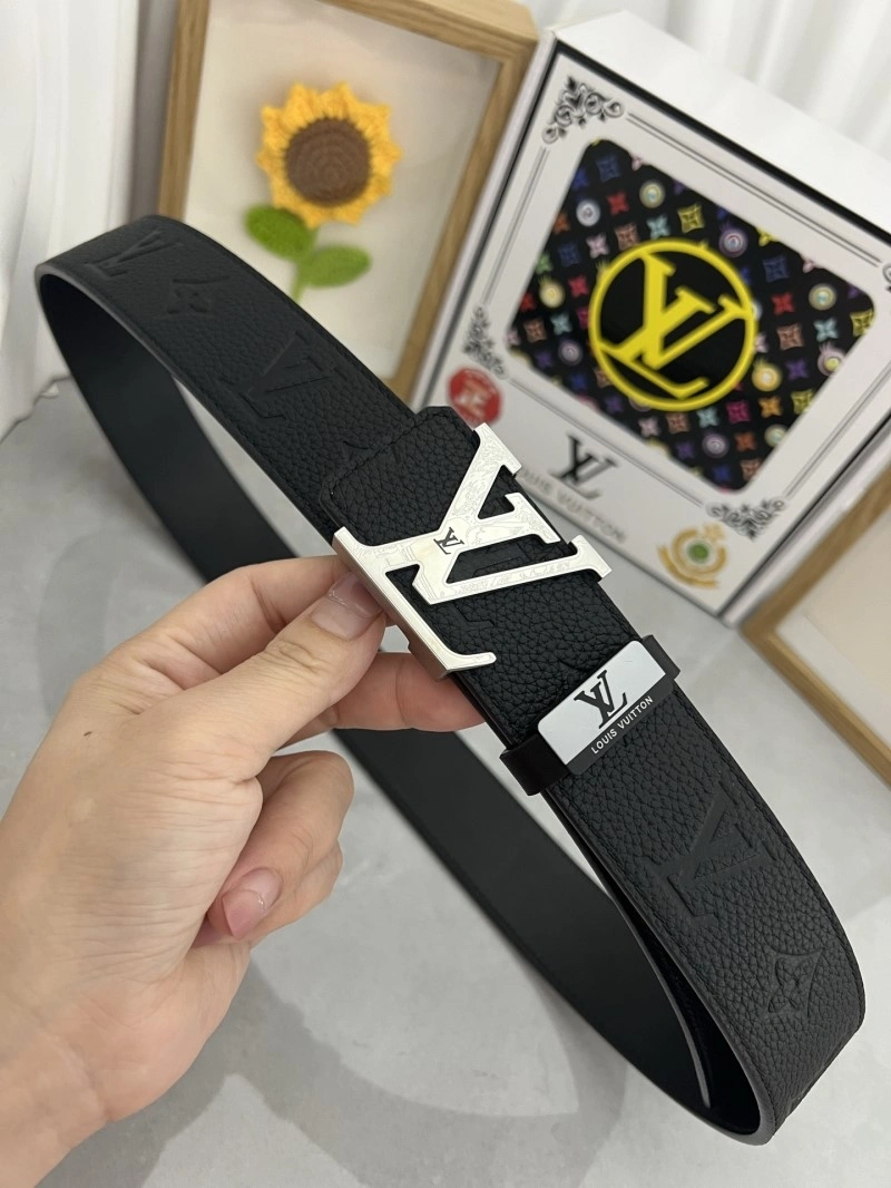 Fashionable Louis Vuitton Belts 298161