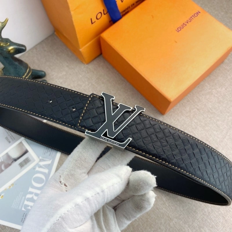 Trendsetting Louis Vuitton Belts 298132
