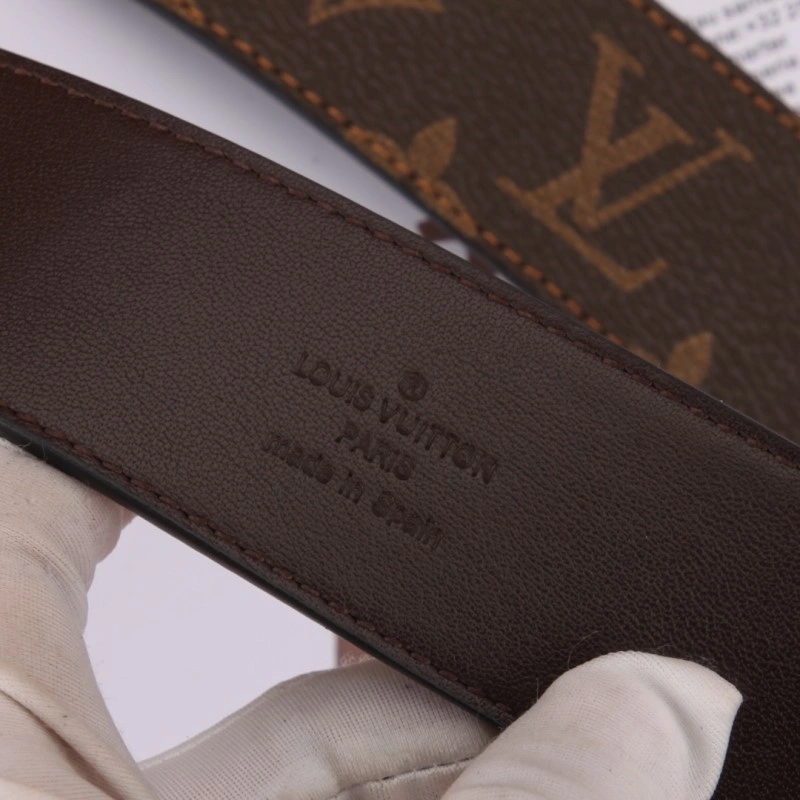 Seasonal Louis Vuitton Belts 298037