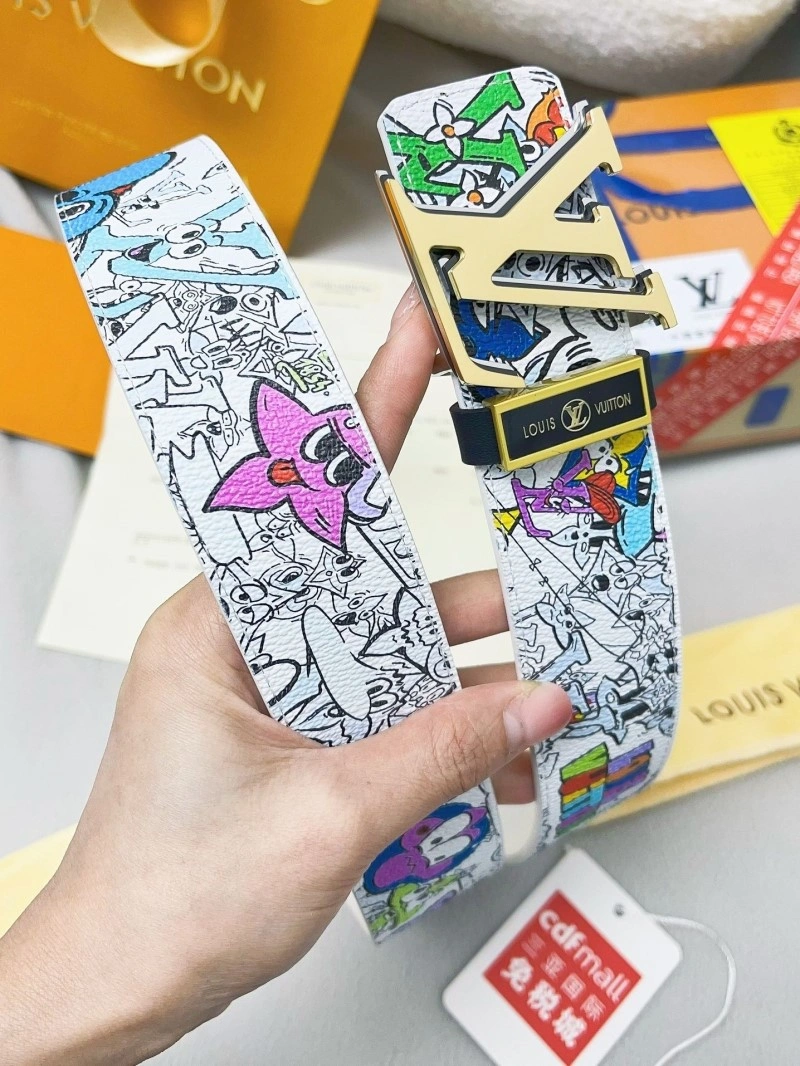 Modern Louis Vuitton Belts 298048