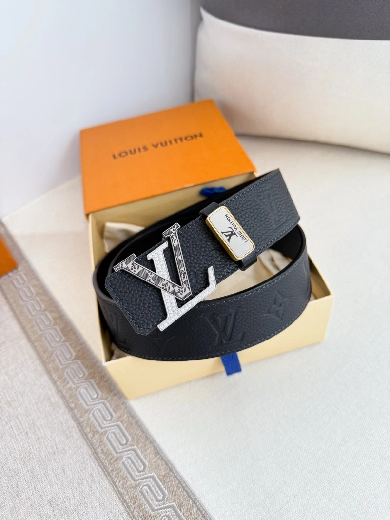 Louis Vuitton Belts Affordable 298026