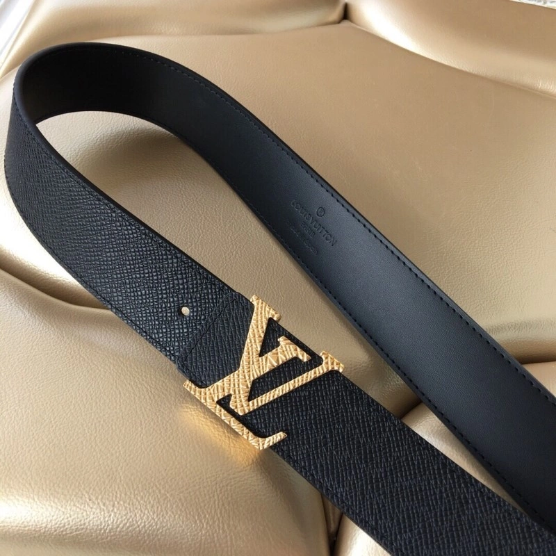 Modern Louis Vuitton Belts 298009
