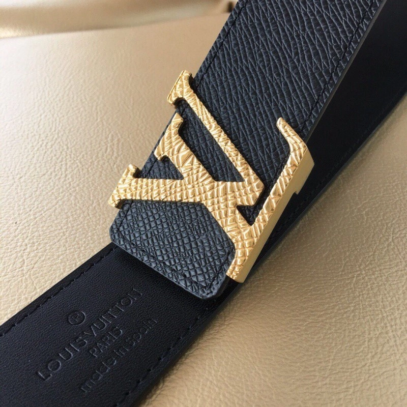 Modern Louis Vuitton Belts 298009