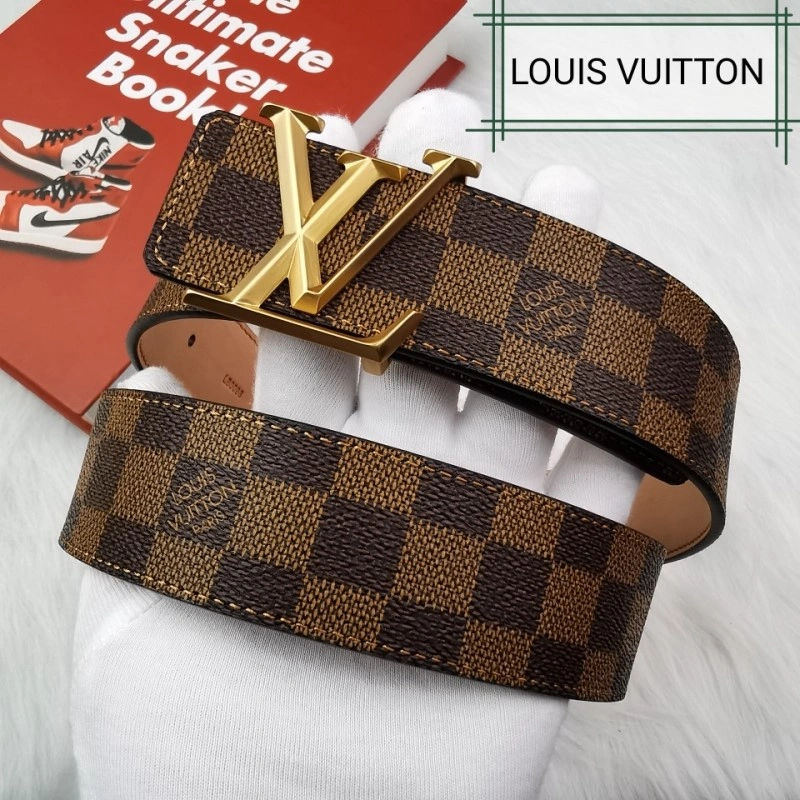 Minimalist Louis Vuitton Belts 297988