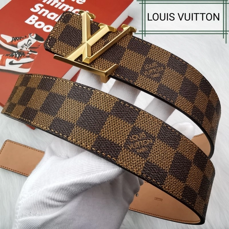 Minimalist Louis Vuitton Belts 297988