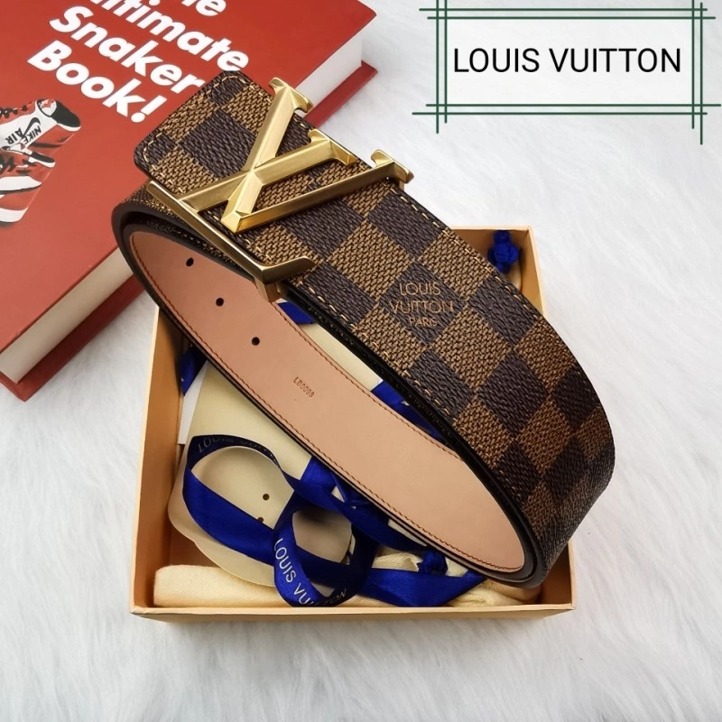 Minimalist Louis Vuitton Belts 297988