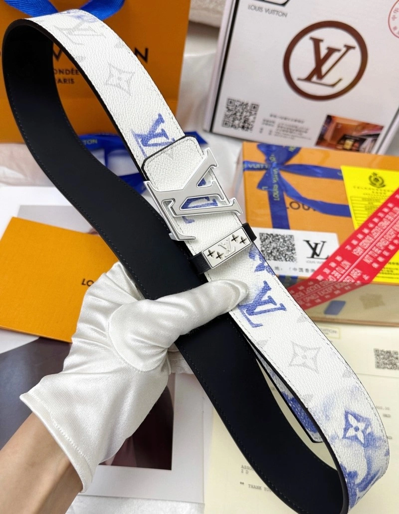 Resilient Louis Vuitton Belts 298016