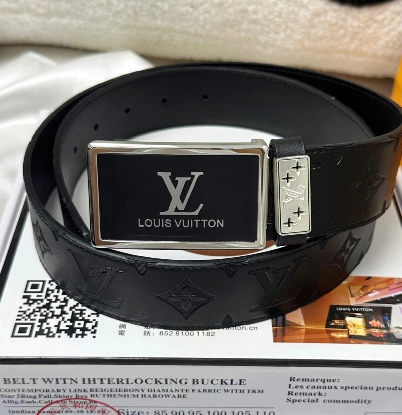 Packable Louis Vuitton Belts 298015