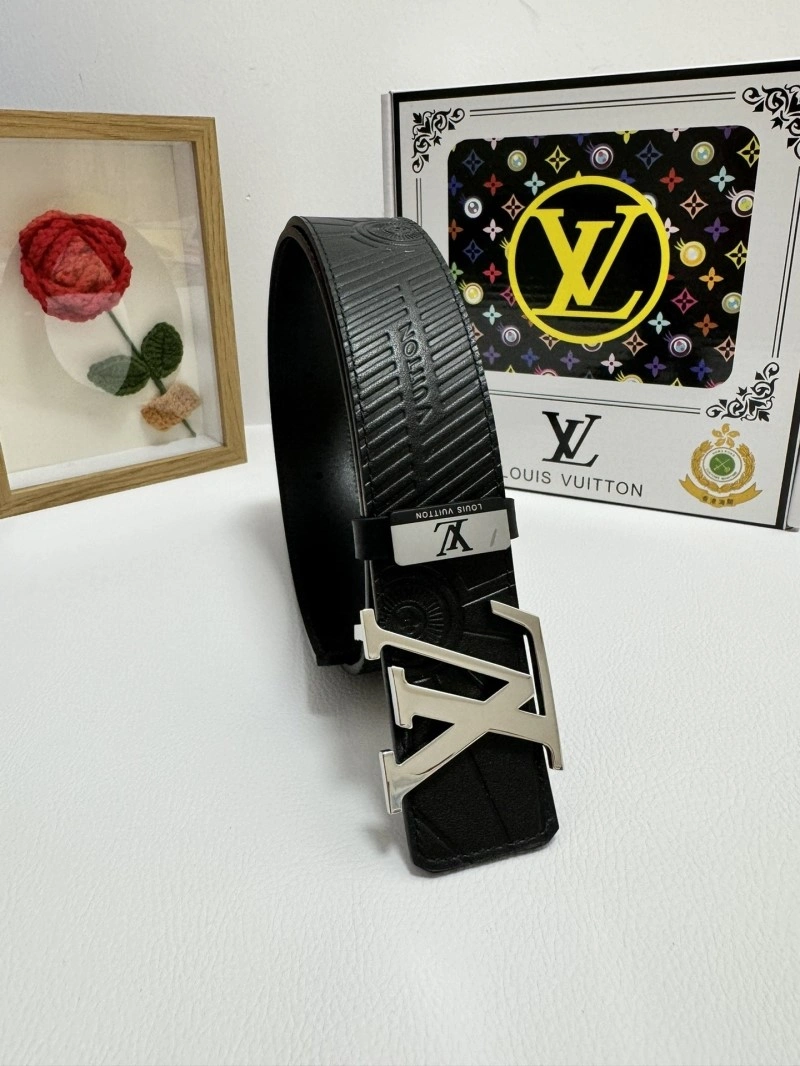 Sporty Louis Vuitton Belts 297978
