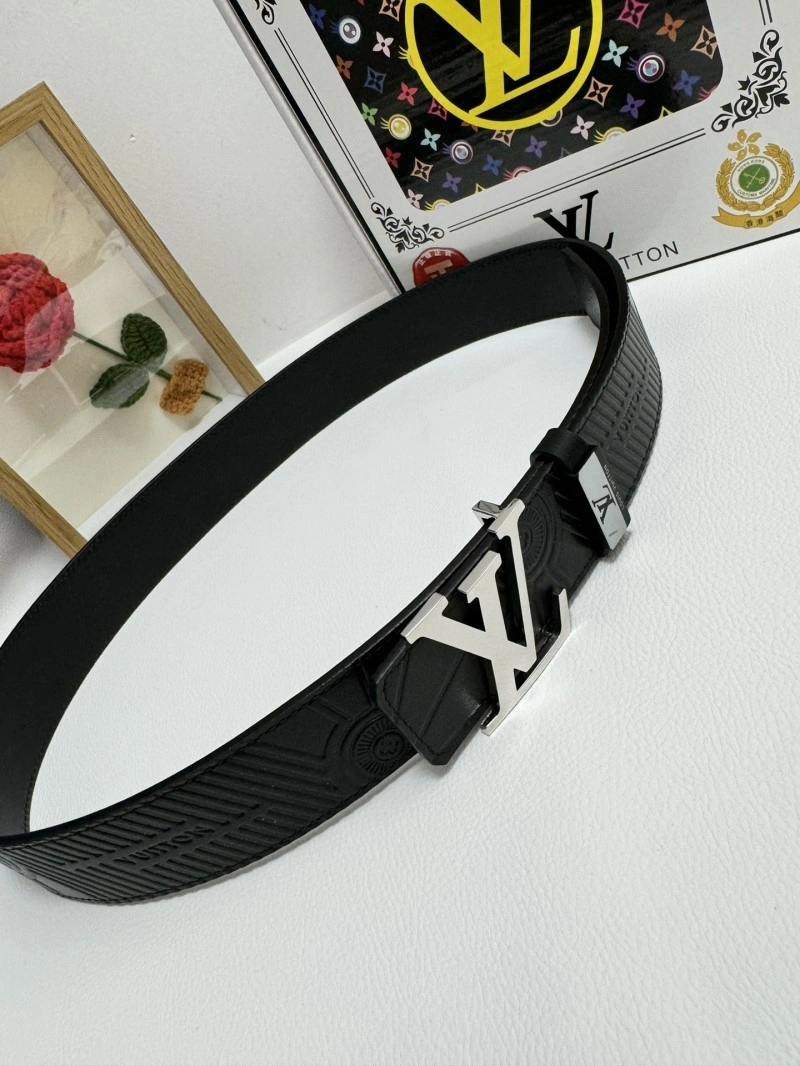 Sporty Louis Vuitton Belts 297978