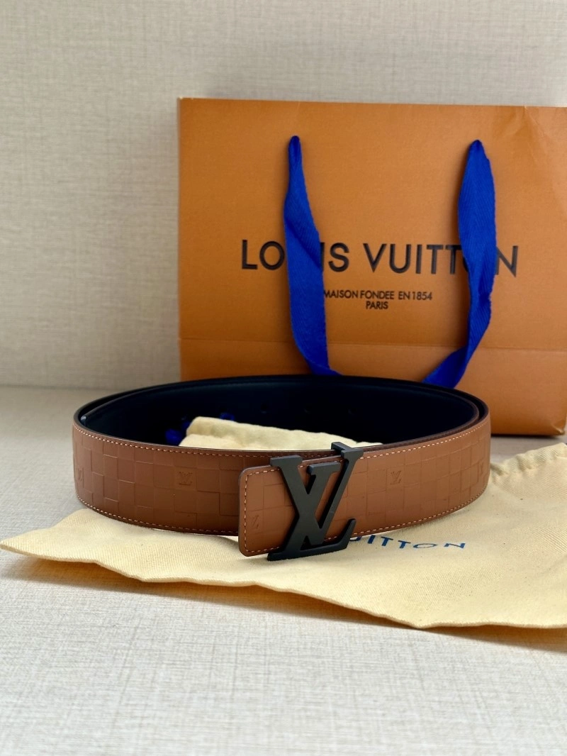 Louis Vuitton Belts Attractive 297943