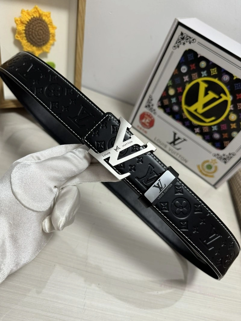 UrbanChic Louis Vuitton Belts 297922