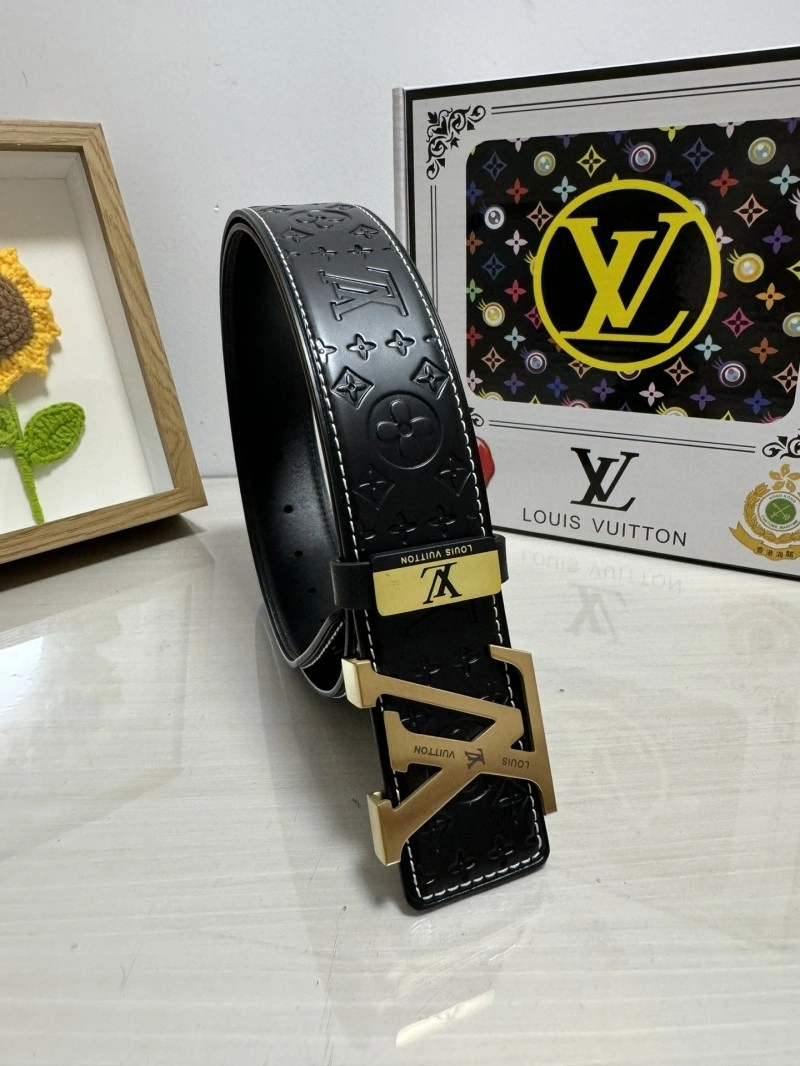 Colorful Louis Vuitton Belts 297920