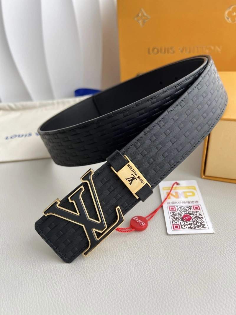 UrbanChic Louis Vuitton Belts 297911