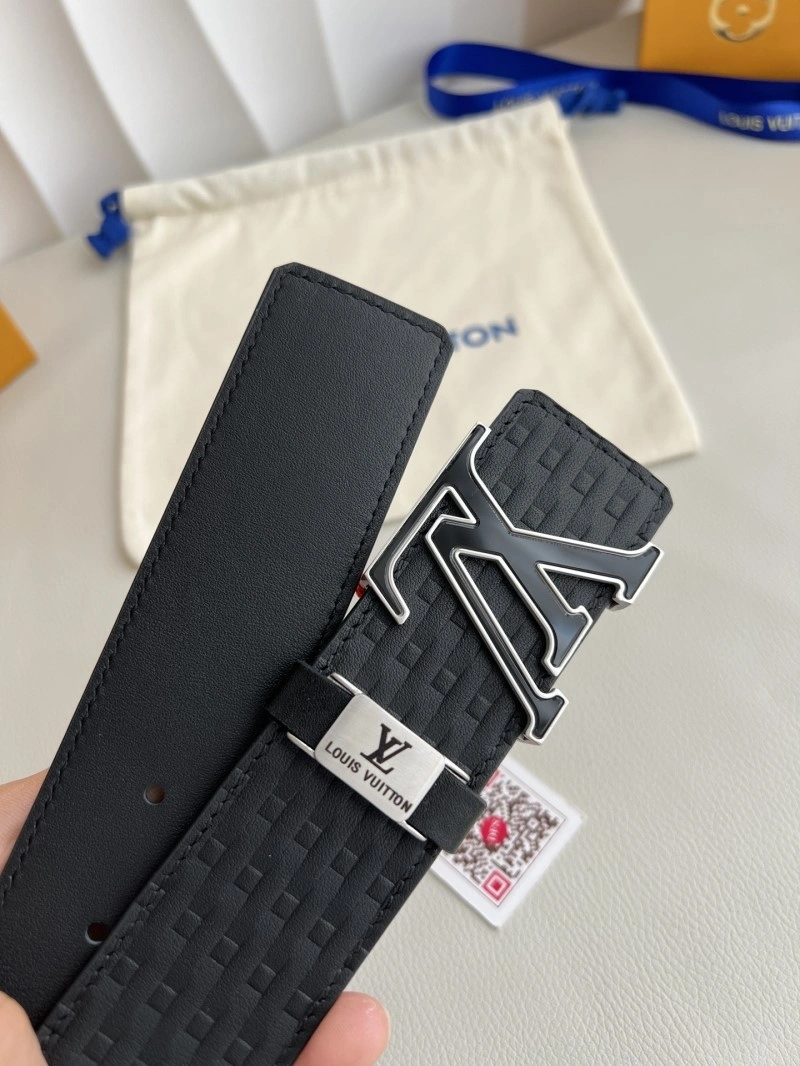 UrbanChic Louis Vuitton Belts 297911