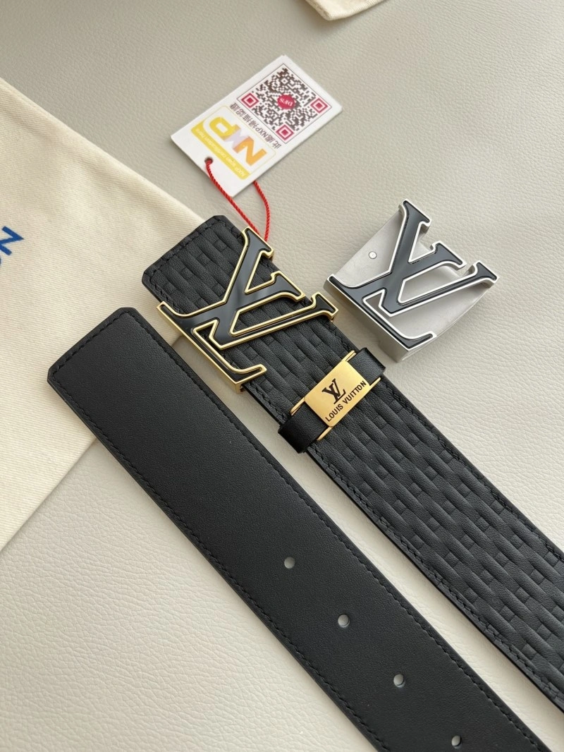 UrbanChic Louis Vuitton Belts 297911