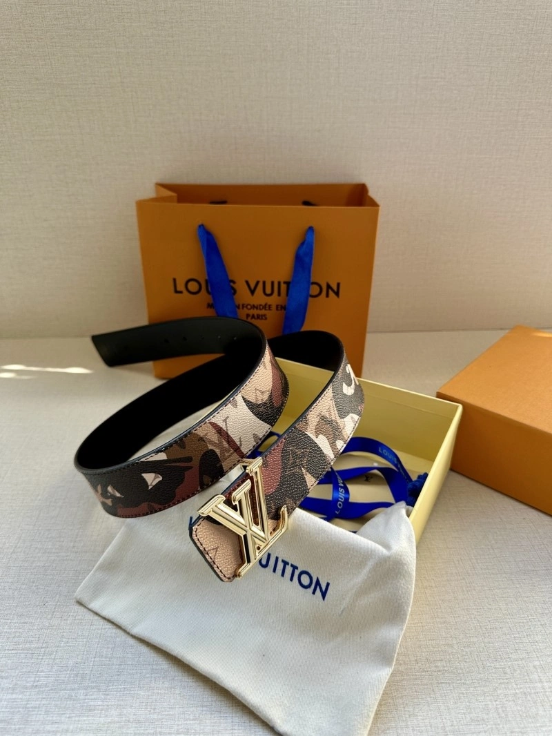 Sporty Louis Vuitton Belts 297928