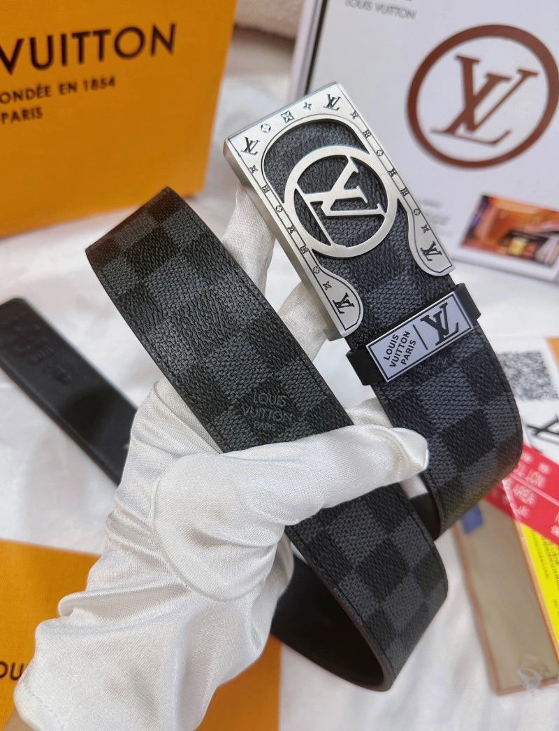 Bold Louis Vuitton Belts 297897