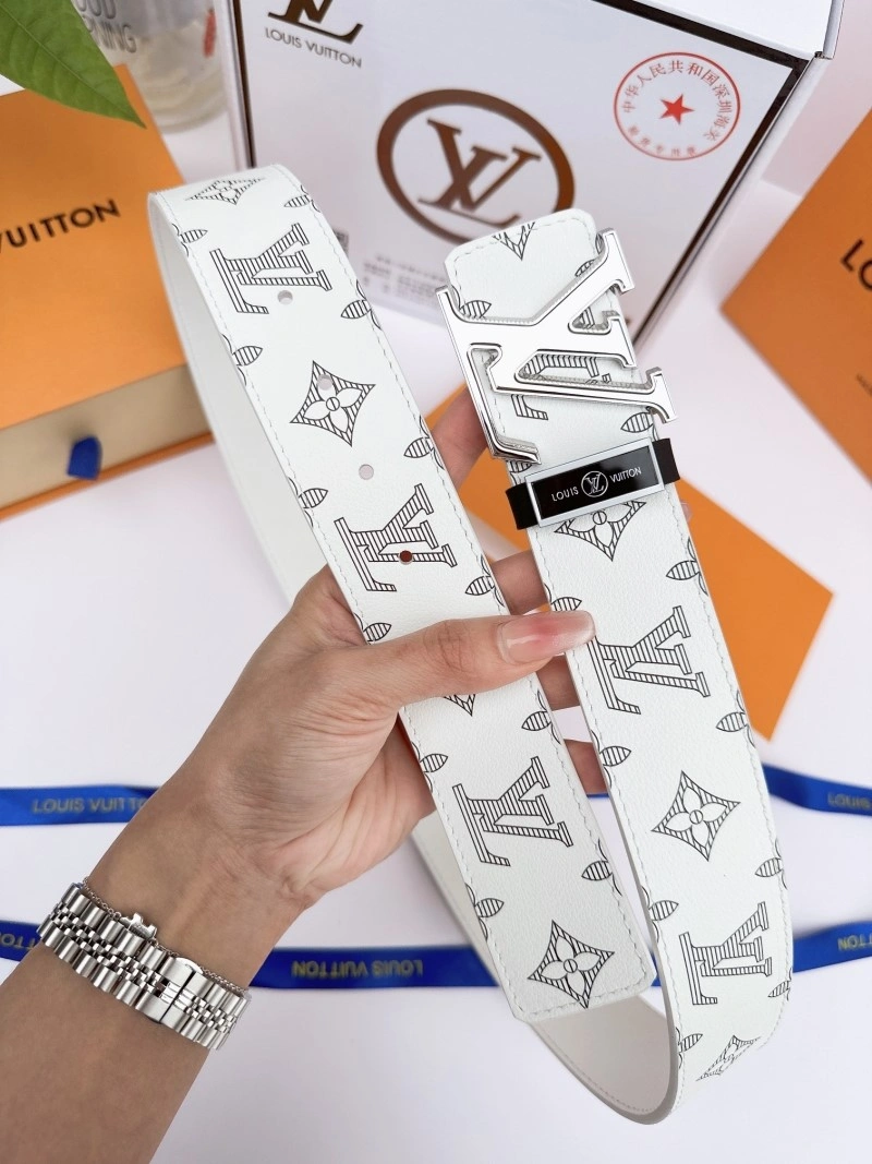 Supportive Louis Vuitton Belts 297868