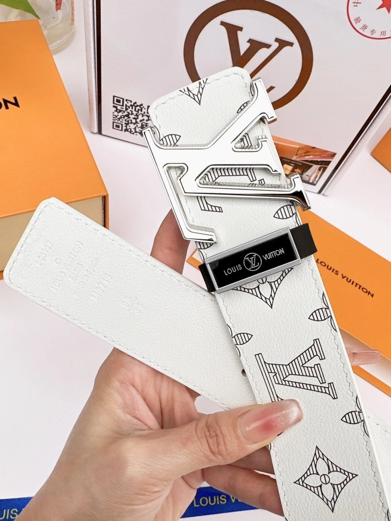 Supportive Louis Vuitton Belts 297868