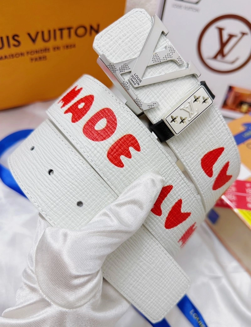 Louis Vuitton Belts Trendsetting 297874