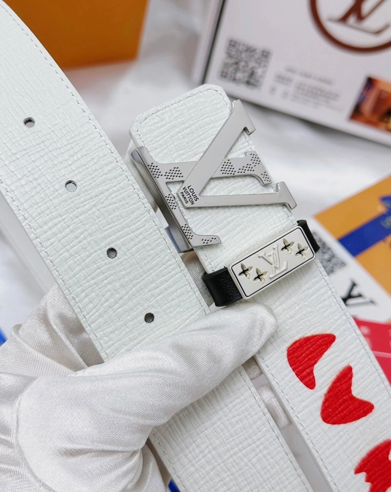 Louis Vuitton Belts Trendsetting 297874