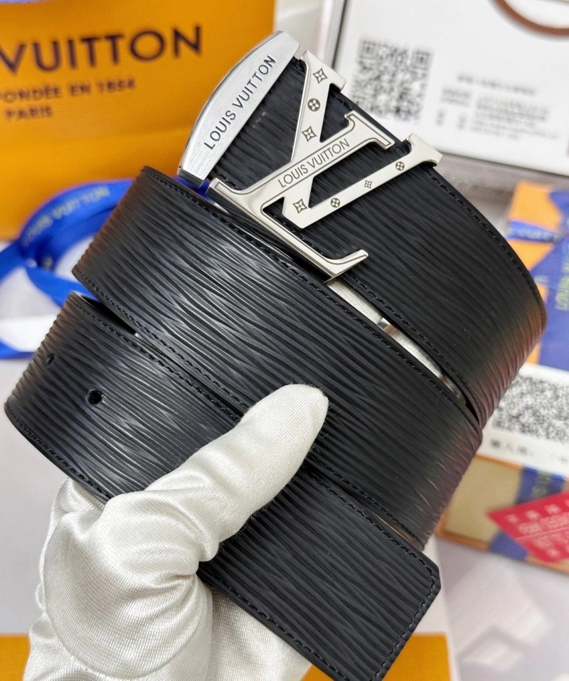Breathable Louis Vuitton Belts 297850