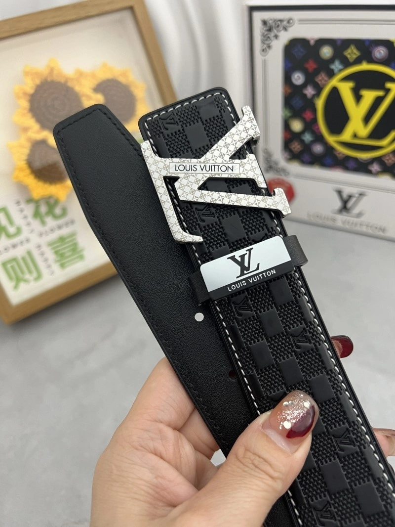 Louis Vuitton Belts UrbanStyle 297820