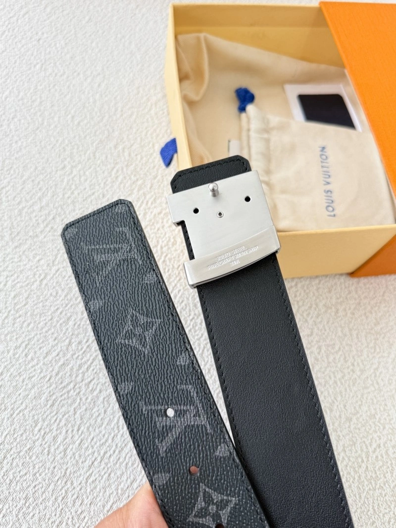 Refined Louis Vuitton Belts 297827