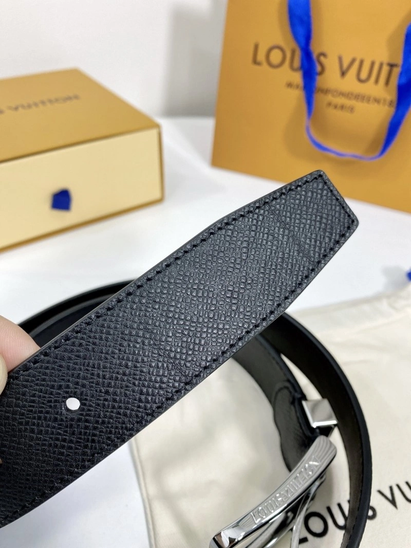 Louis Vuitton Belts Bold 297843