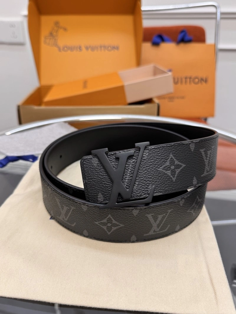 Louis Vuitton Belts Bold 297771