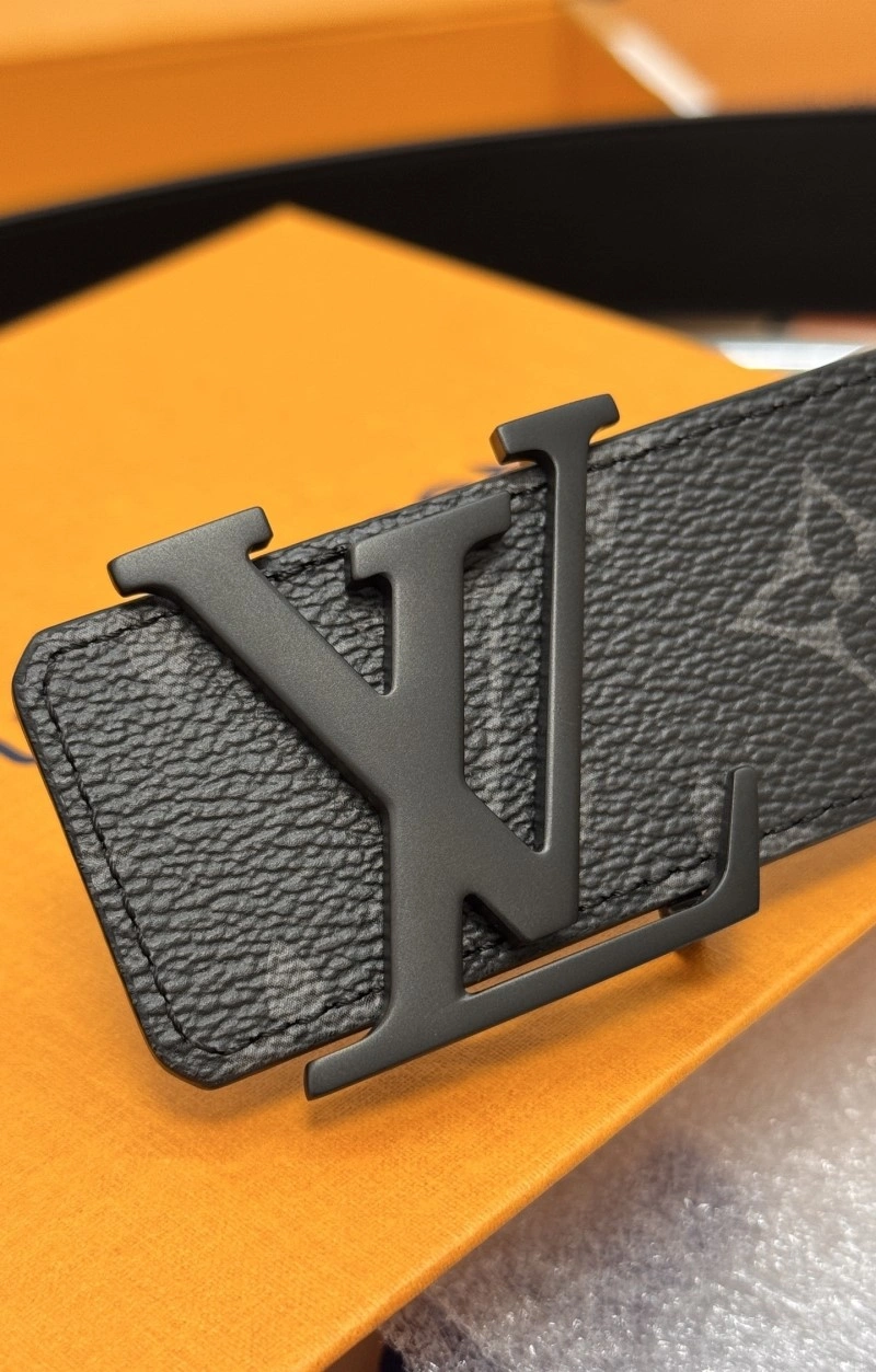 Louis Vuitton Belts Bold 297771