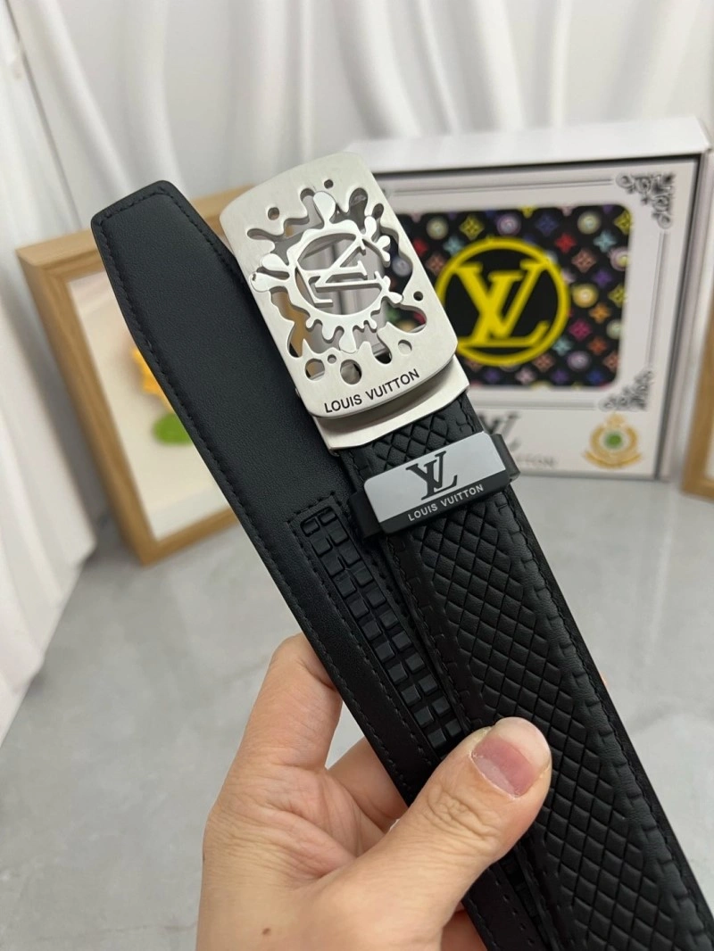 Packable Louis Vuitton Belts 297756