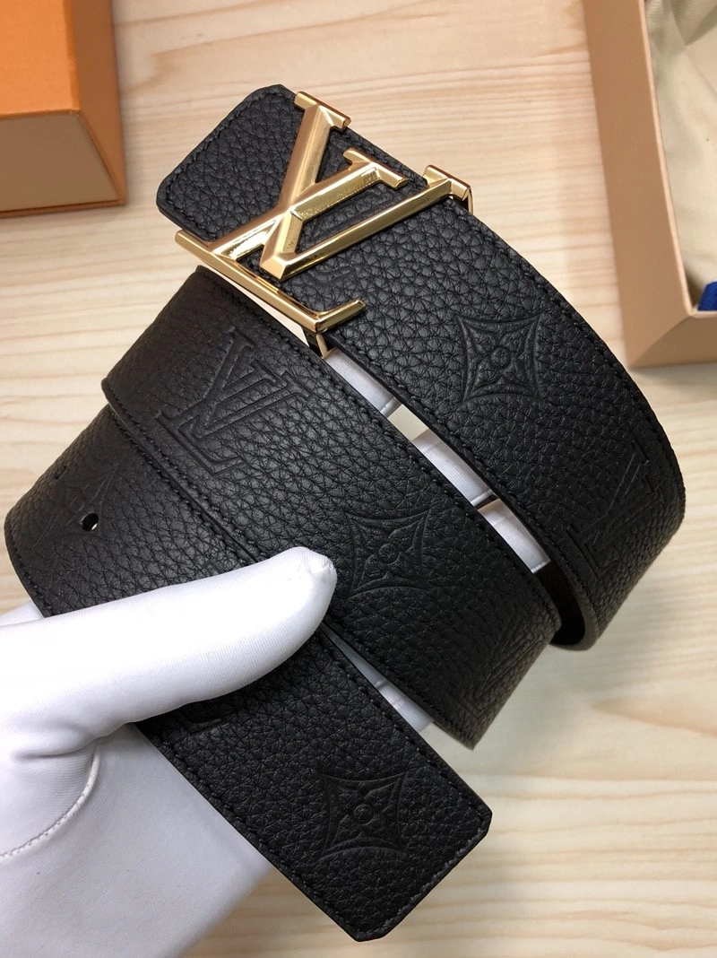 Louis Vuitton Belts Breathable 297703