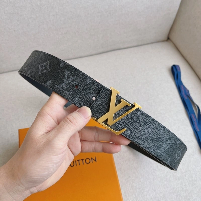 Snug Louis Vuitton Belts 297694