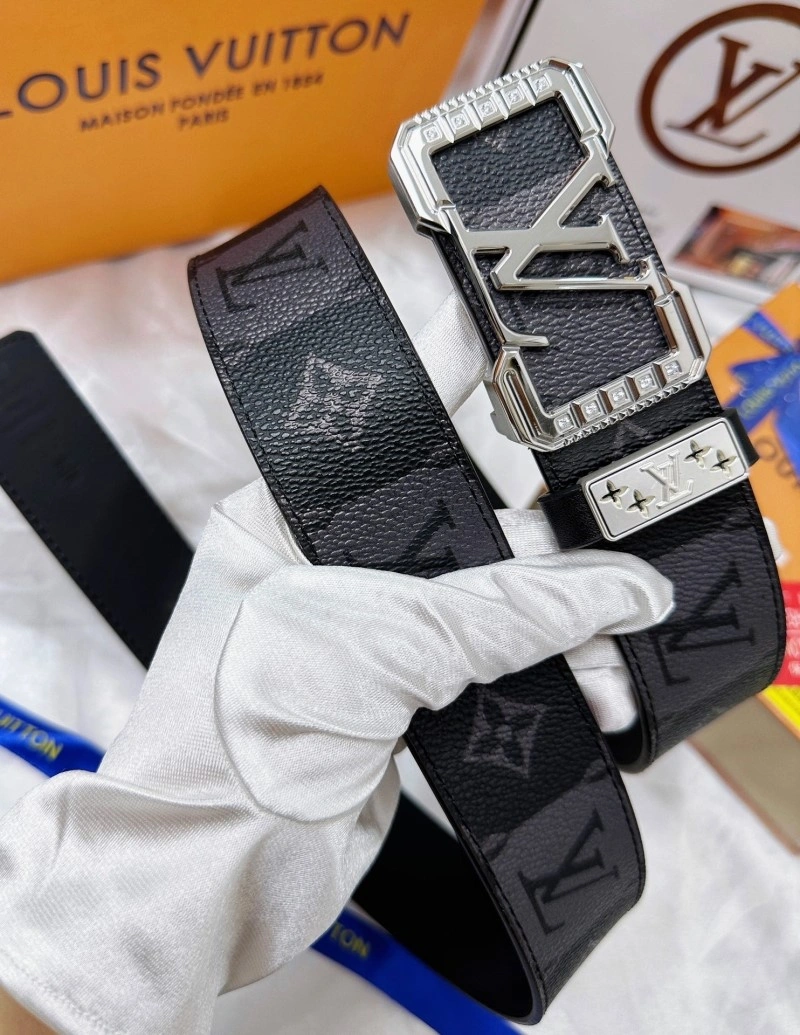 Flexible Louis Vuitton Belts 297660