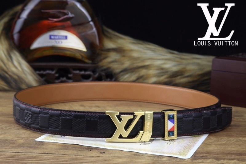 Louis Vuitton Belts Versatile 297684