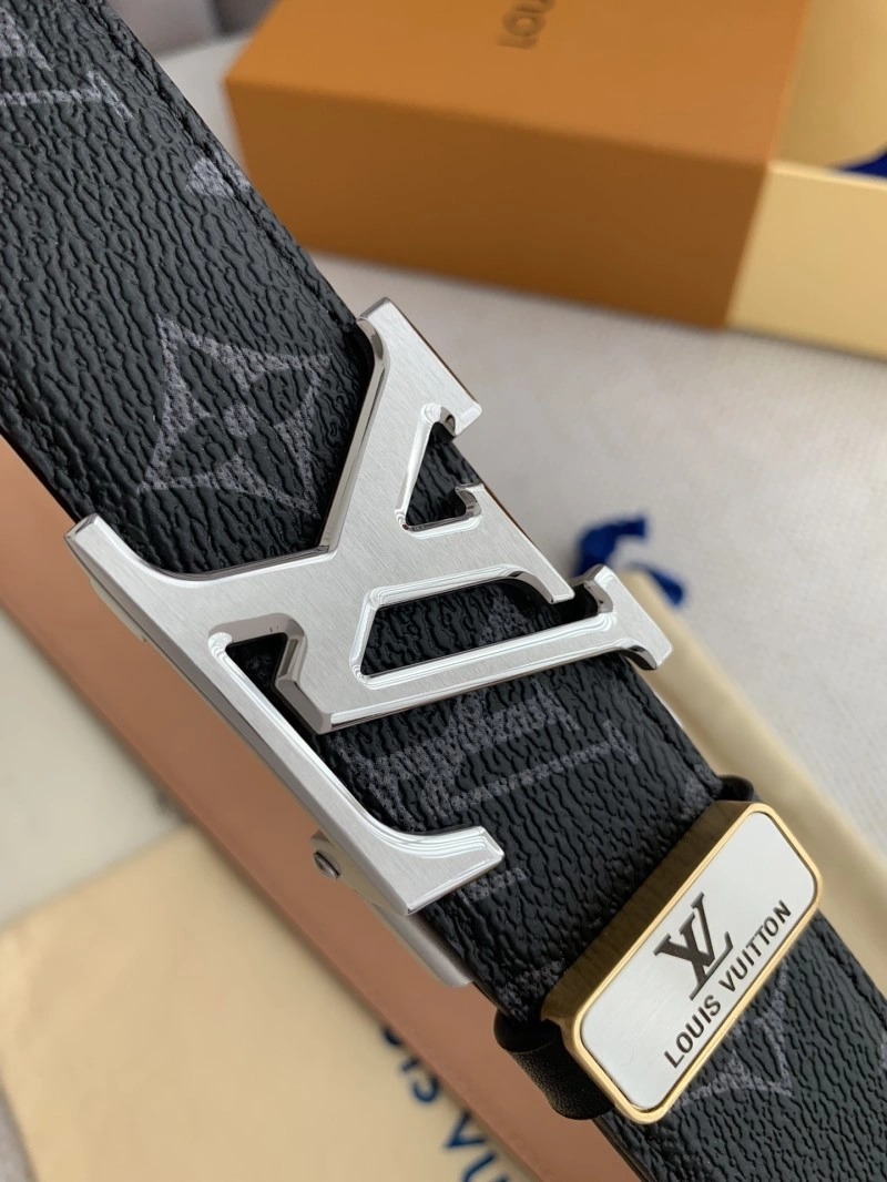 Breathable Louis Vuitton Belts 297675