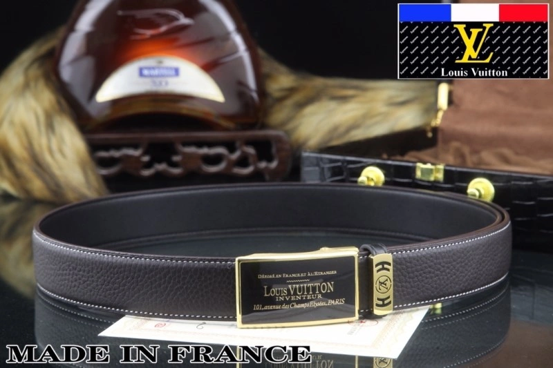 Louis Vuitton Belts Versatile 297662