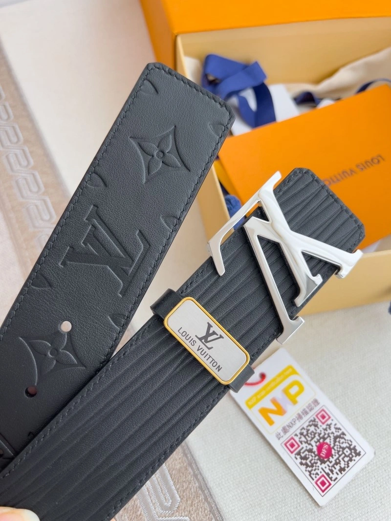 Louis Vuitton Belts Functional 297634