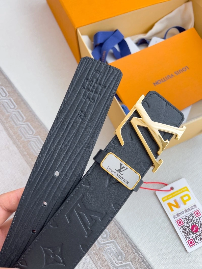 Louis Vuitton Belts Functional 297634