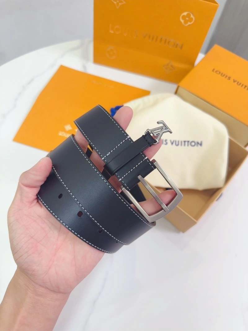 Lightweight Louis Vuitton Belts 297606