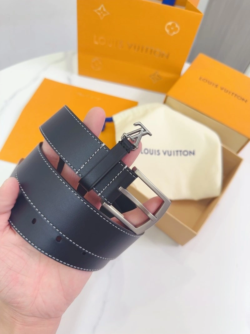 Lightweight Louis Vuitton Belts 297606