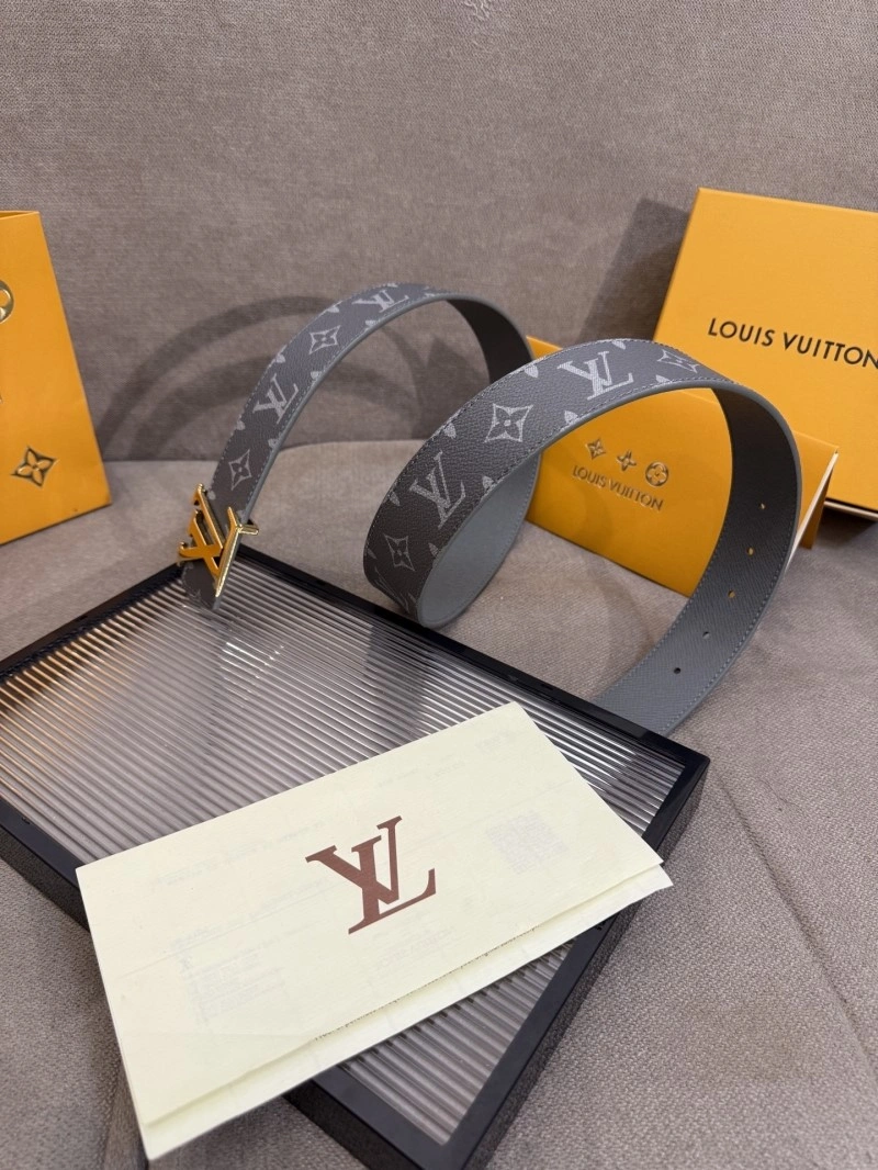 Resilient Louis Vuitton Belts 297577