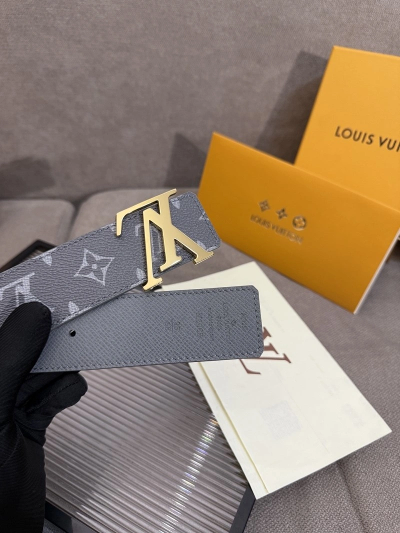 Resilient Louis Vuitton Belts 297577