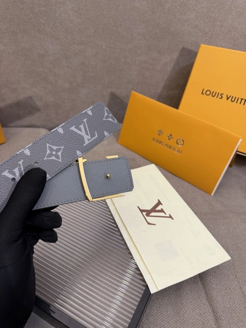 Resilient Louis Vuitton Belts 297577