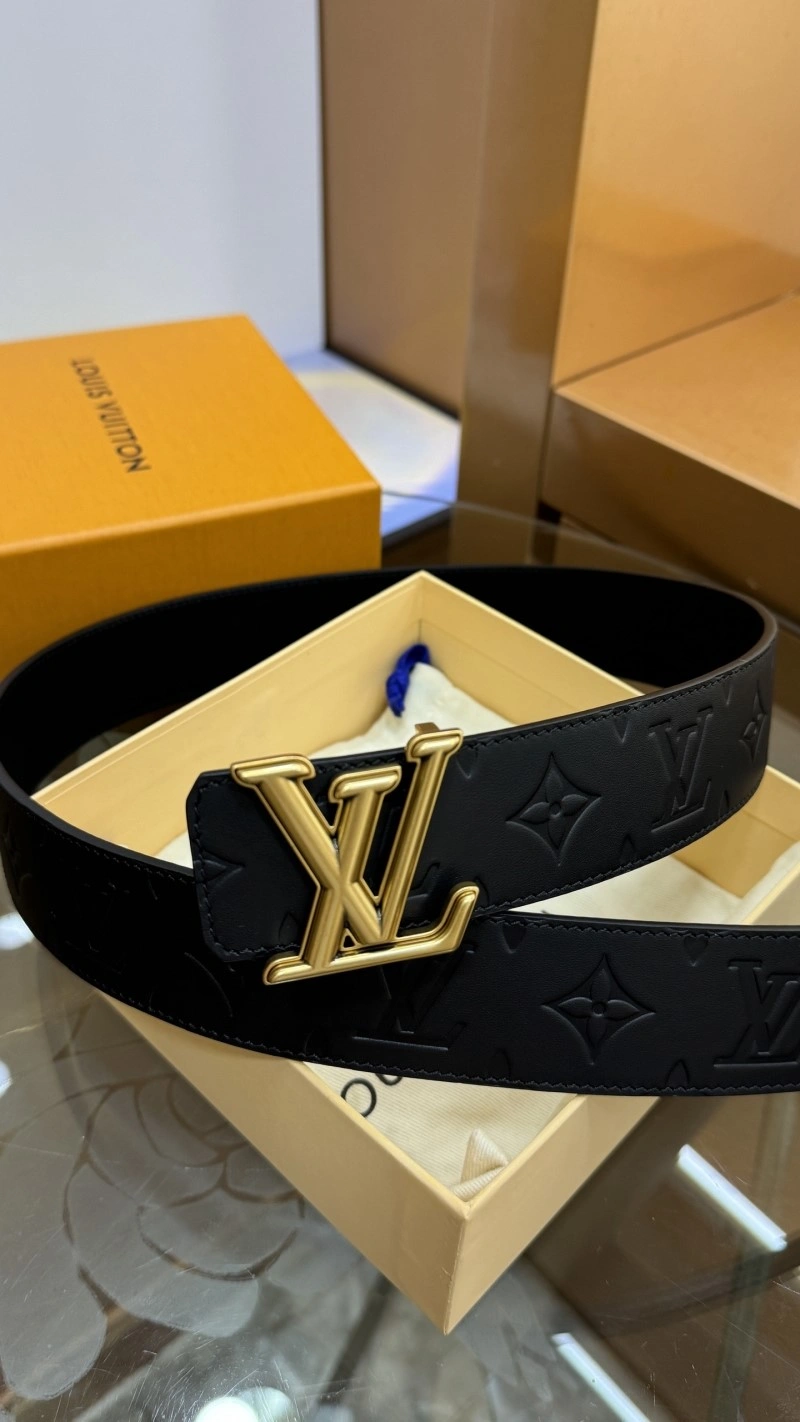Louis Vuitton Belts Breathable 297590