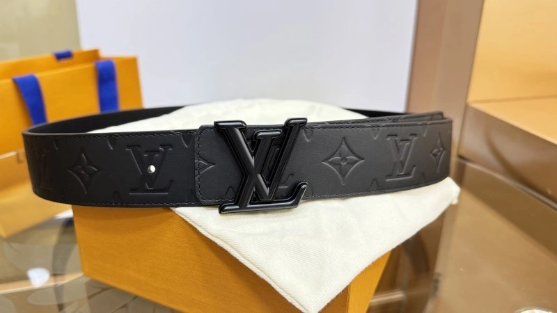 WrinkleFree Louis Vuitton Belts 297597