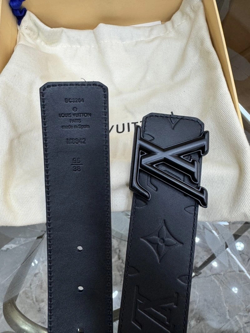 WrinkleFree Louis Vuitton Belts 297597